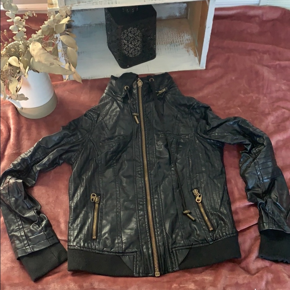 Women’s  Bomber Jacket